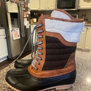 Women's Brown and Black Winter Boots